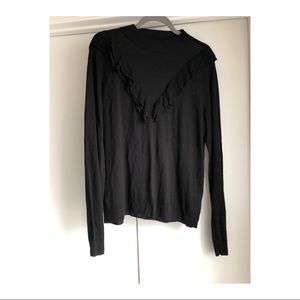 SOLD🔥USED🔥 H&M ruffle sweater